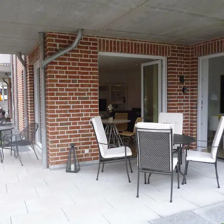 Hamburg-rosengarten * Rosengarten (Lower-Saxony)